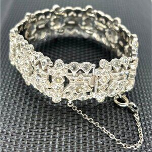 Vintage Unsigned Art Deco Silver Tone Clear Rhinestone Articulated Link Bracelet